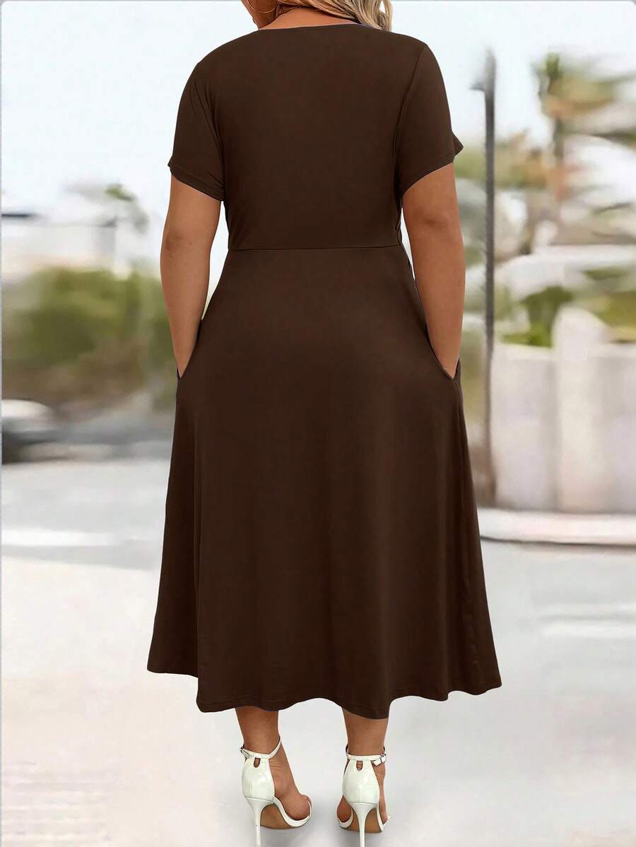 Plus Size Women's Solid Color V Neck Cinched Waist Sundress Casual Sleeveless Summer Dress Fashion Outfit Comfortable Daily Wear Style