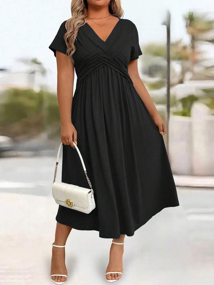 Plus Size Women's Solid Color V Neck Cinched Waist Sundress Casual Sleeveless Summer Dress Fashion Outfit Comfortable Daily Wear Style